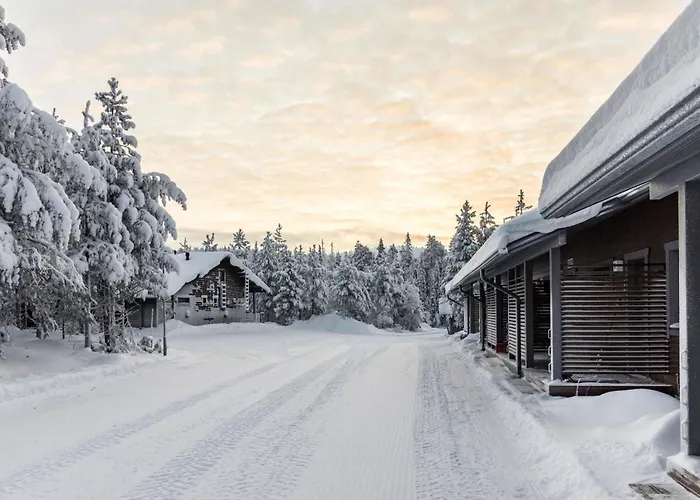 Kotomaenty 2 By Interhome * Рука